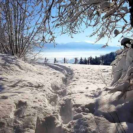 Apartmán Dachwhg An Schoener Aussichtslage Berneck