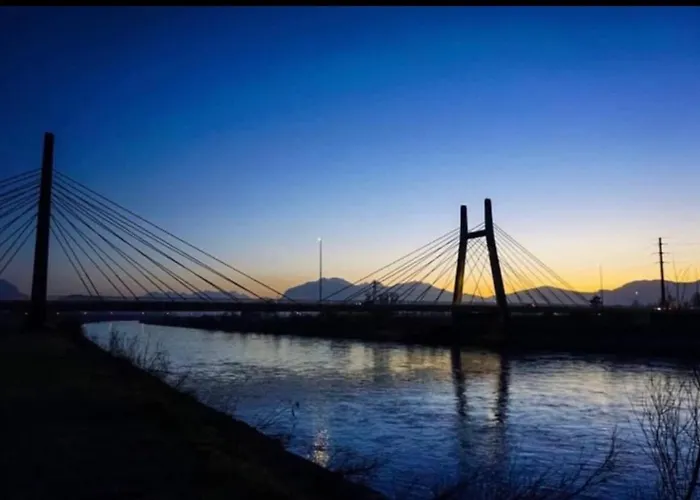 Dachwhg An Schoener Aussichtslage Lejlighed Berneck