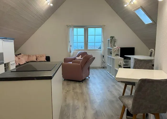 Dachwhg An Schoener Aussichtslage Lejlighed *