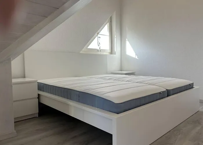 Lejlighed Dachwhg An Schoener Aussichtslage Berneck